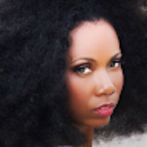 Meet your Posher, Latisha